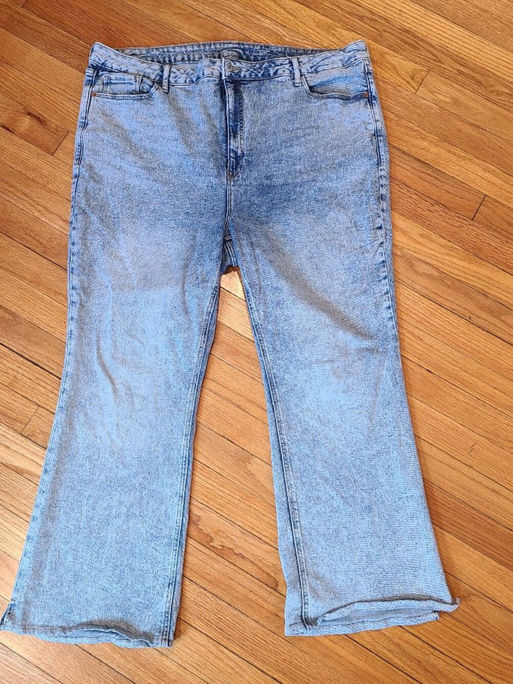 Old Navy Higher High-Rise Flare Jeans Acid Wash Side Slit Size 22